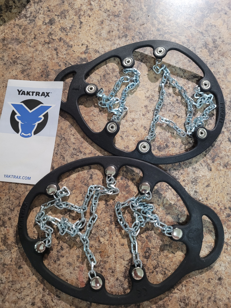 🧡 Yaktrax Traction Chains image indicator(3)