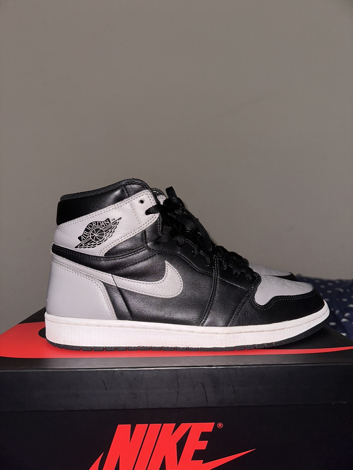 Jordan 1 Shadow (2018)- Size 11 - photo 2