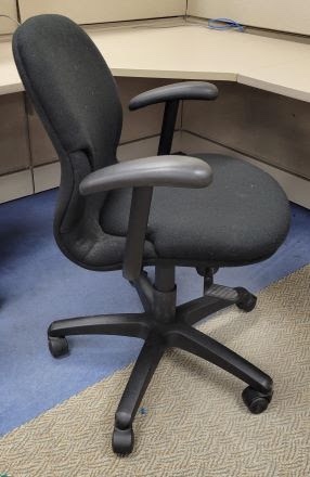 🥕 Office Chair