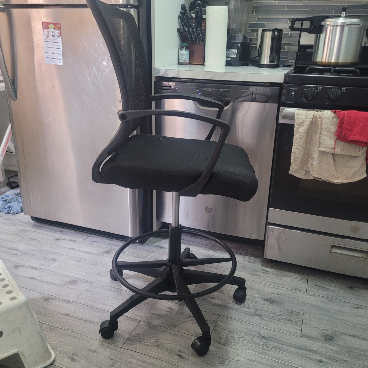 Office Chair - photo 2