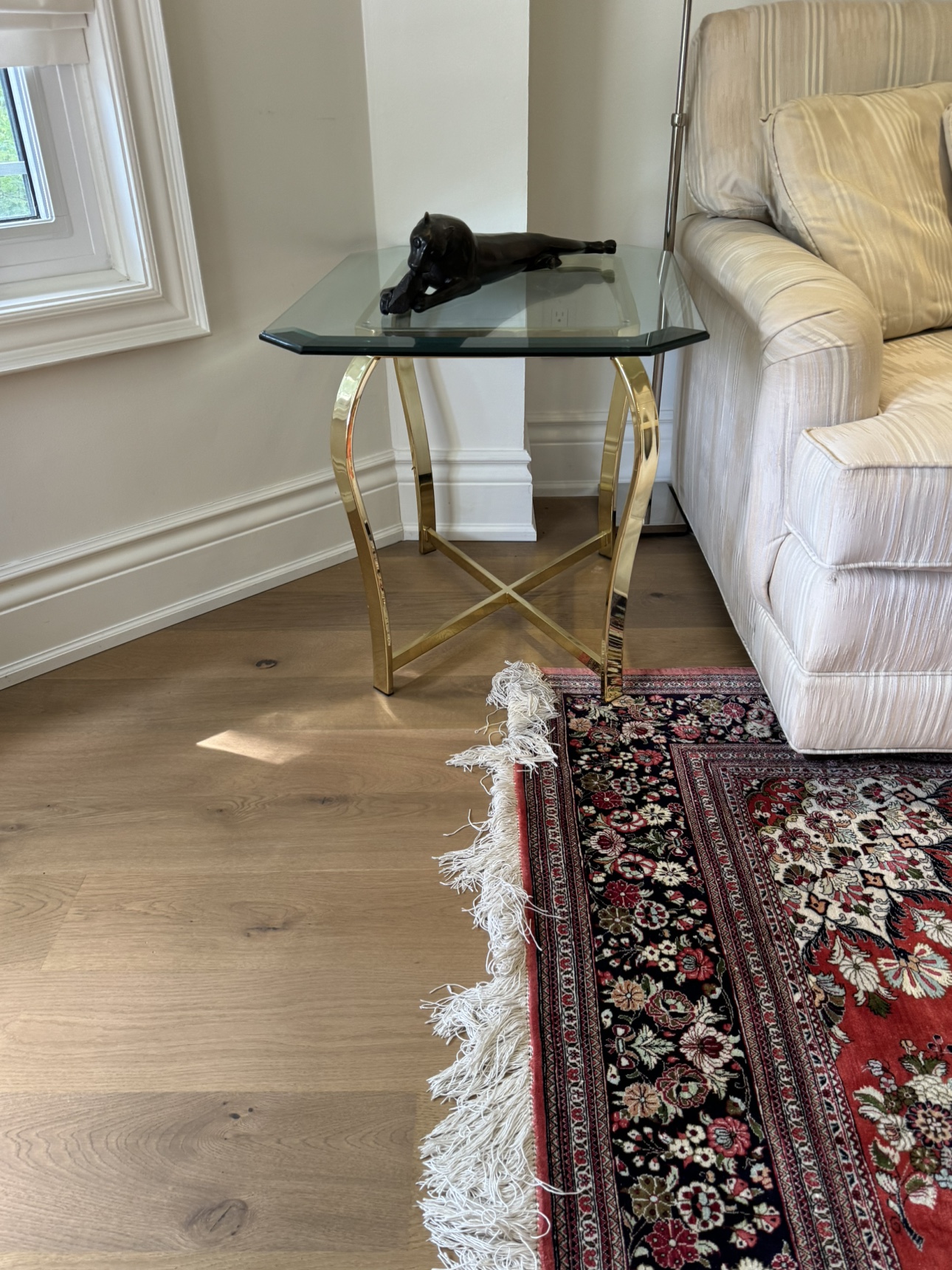 Sofa set with two side table and a coffee table - photo 2