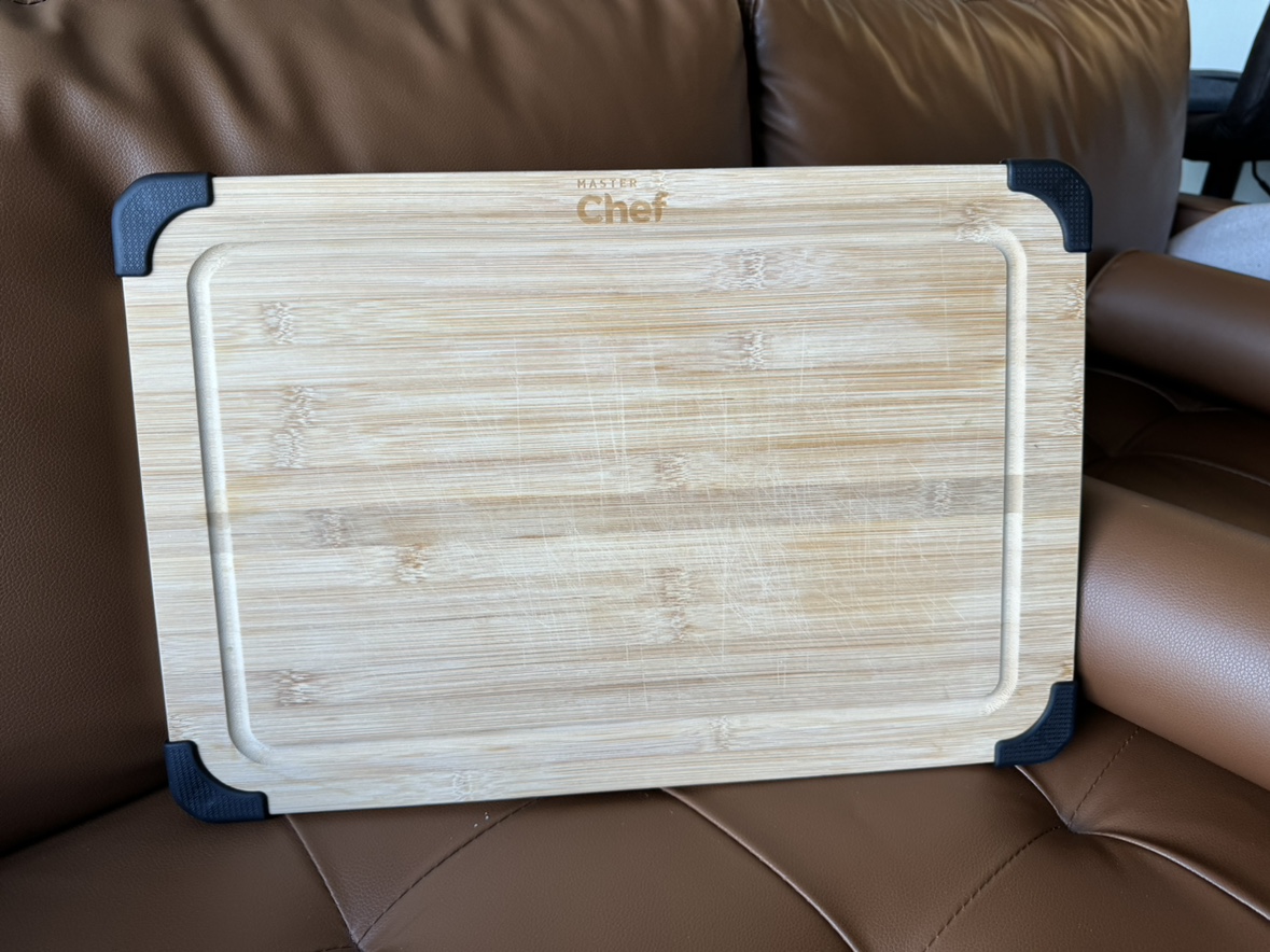 MASTER CHEF CUTTING TABLE