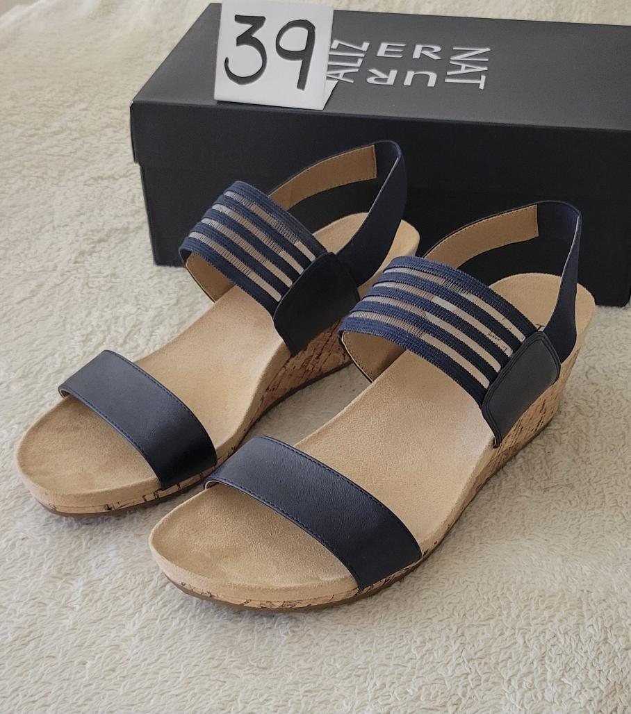 Naturalizer Women's Comfortable Sandals image indicator(8)