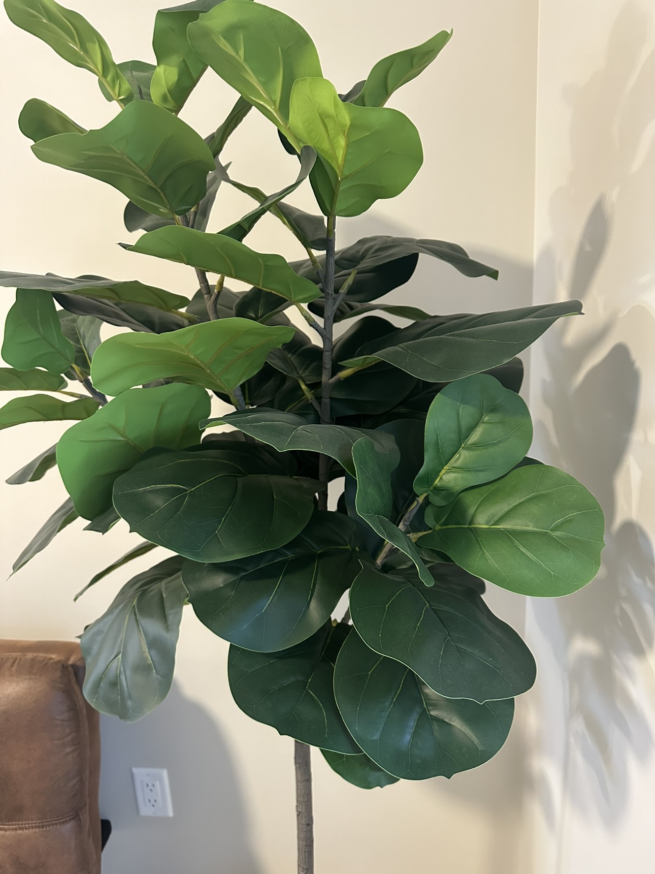 Artificial Plant with pot included! - photo 3
