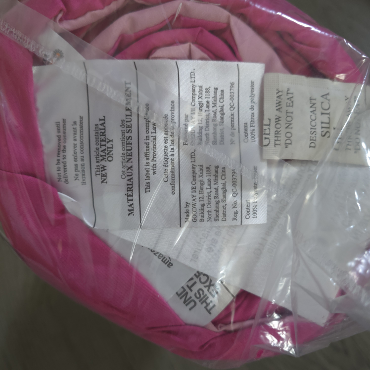 Pink Blanket | BRAND NEW | ONLY $3 - photo 3