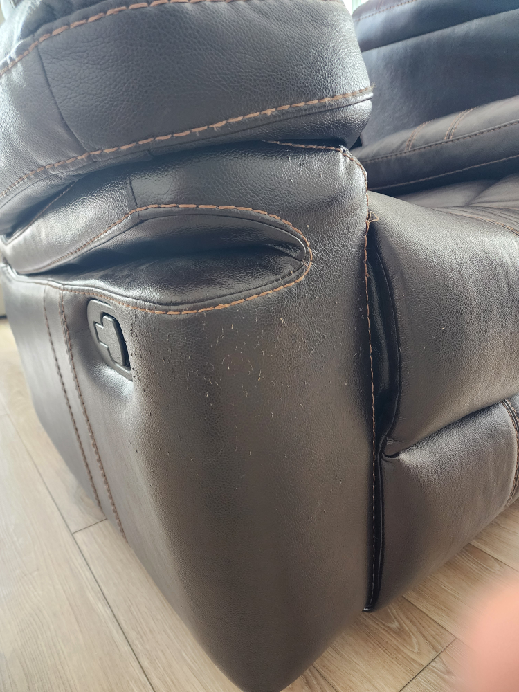 Rocker/Recliner La-Z-Boy image indicator(3)