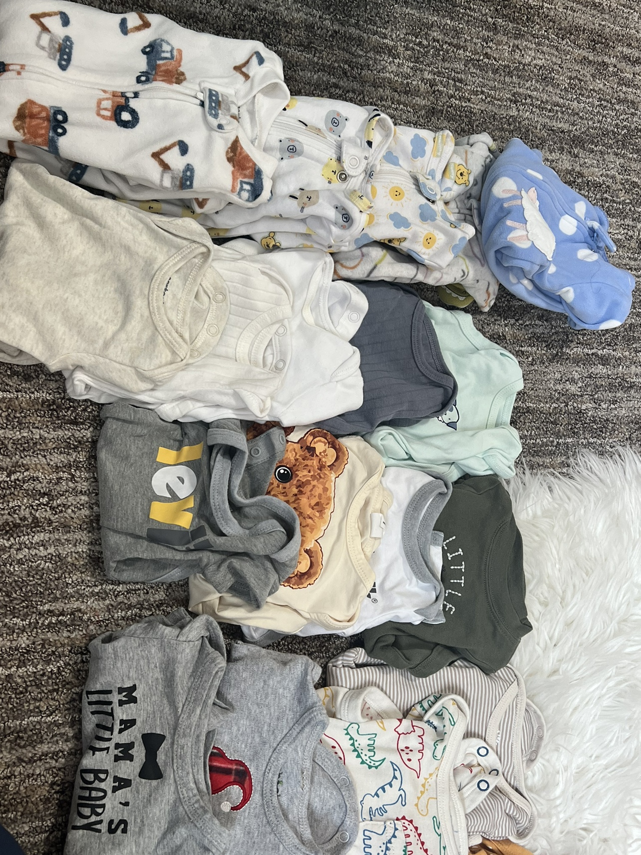Baby boy Clothes 0-6 Months - photo 3