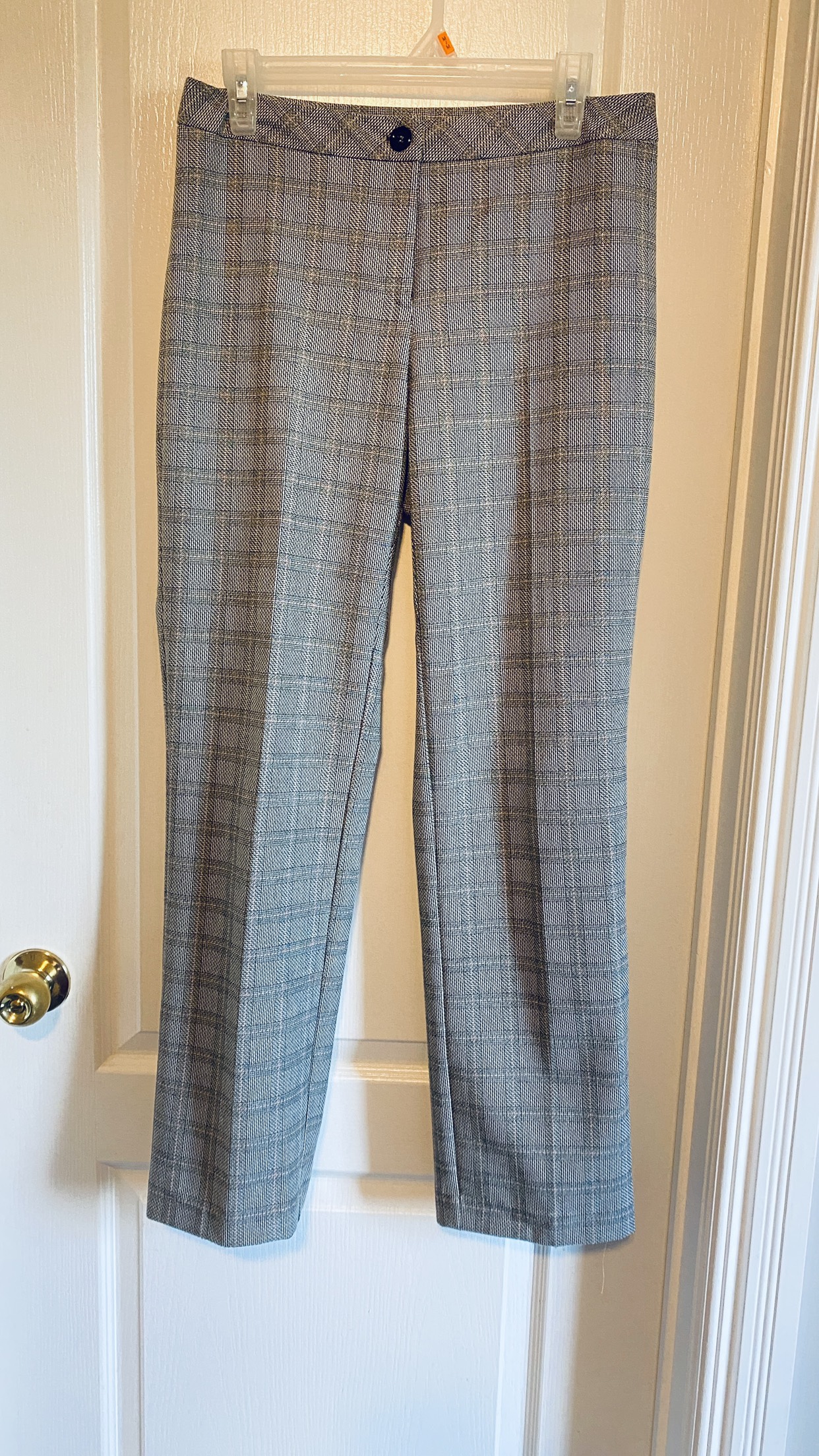 Dress pants size M #freecycle thumbnail