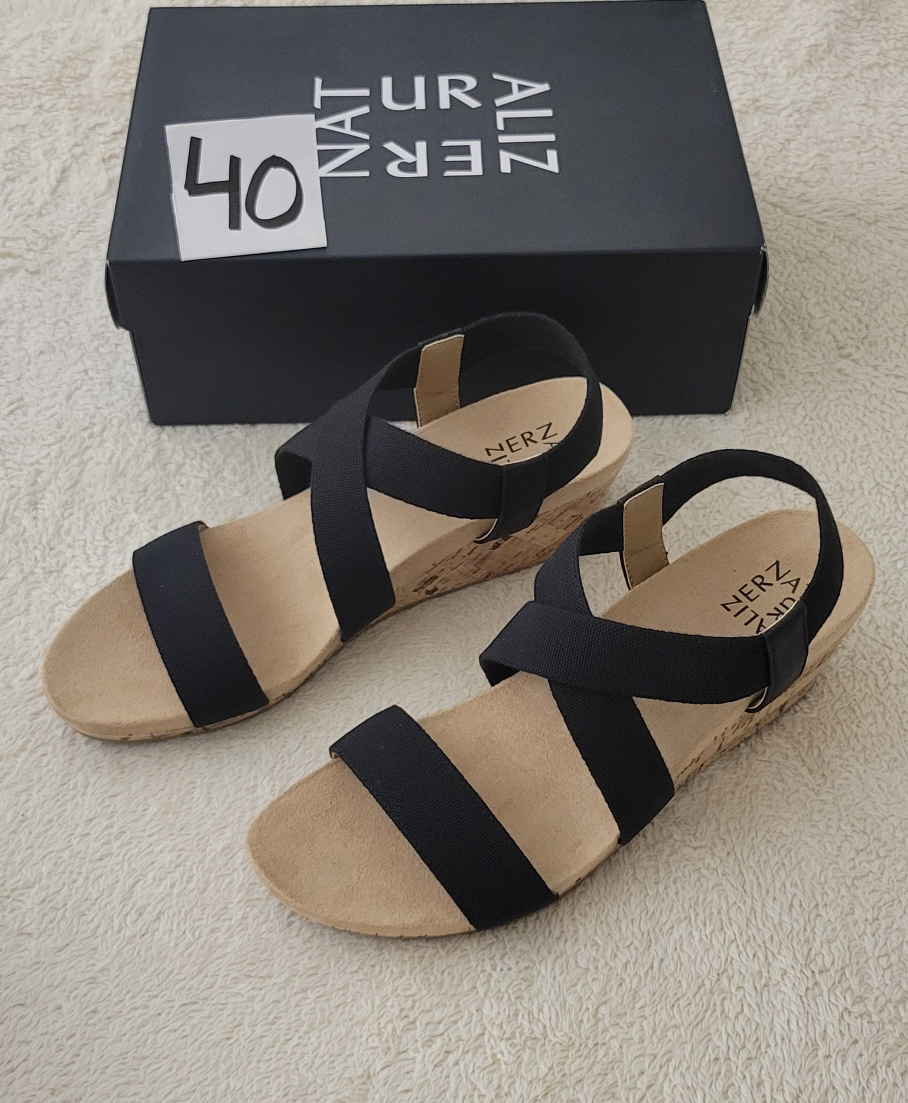 Naturalizer Women's Comfortable Sandals image indicator(8)