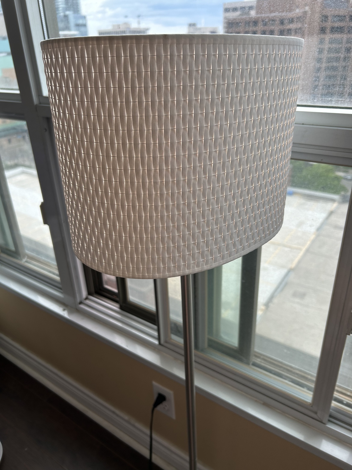 floor lamp - photo 4