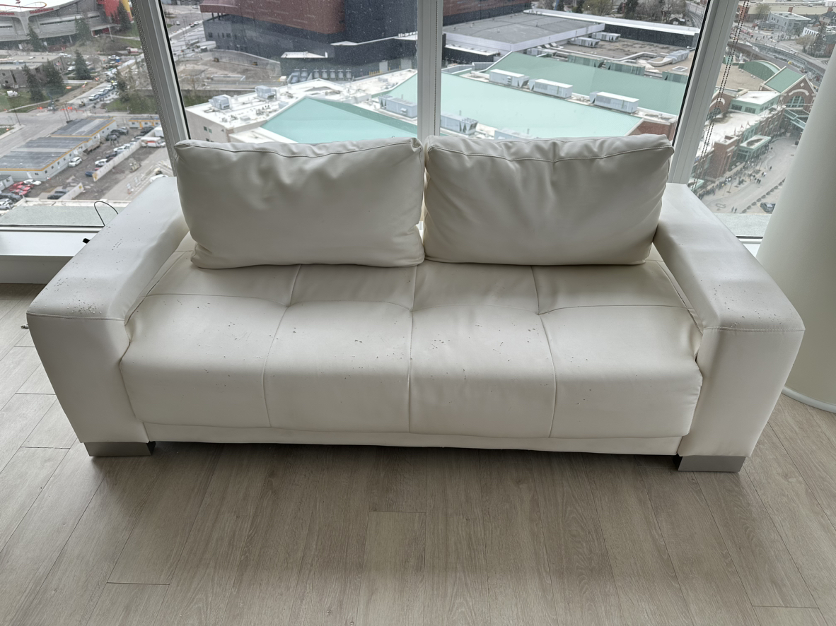 Sofa and chair - photo 2