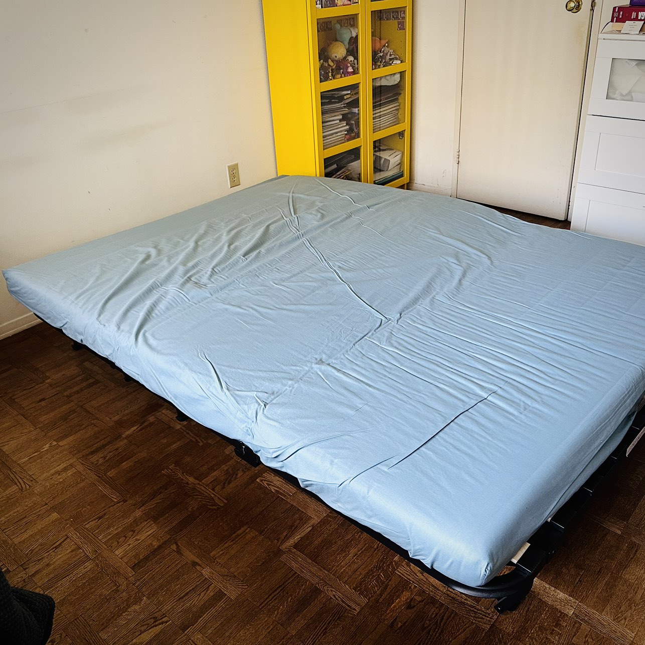 IKEA Sofabed image indicator(10)