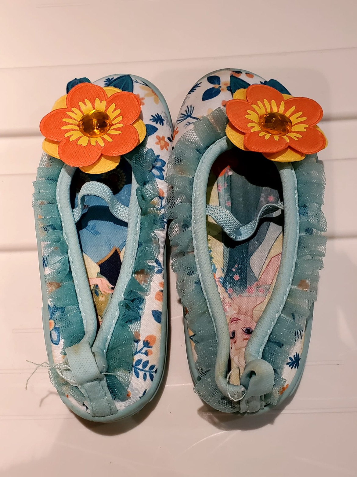 Disney Frozen Kids water shoes Size 9 / 10