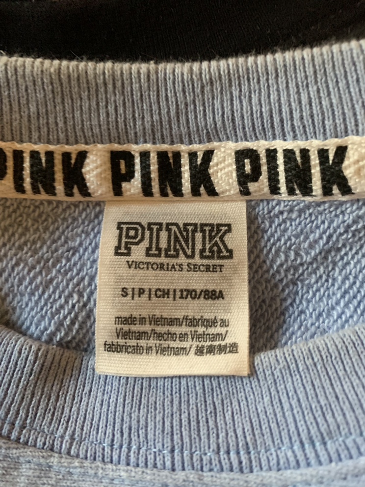 2 sweatshirts image indicator(4)