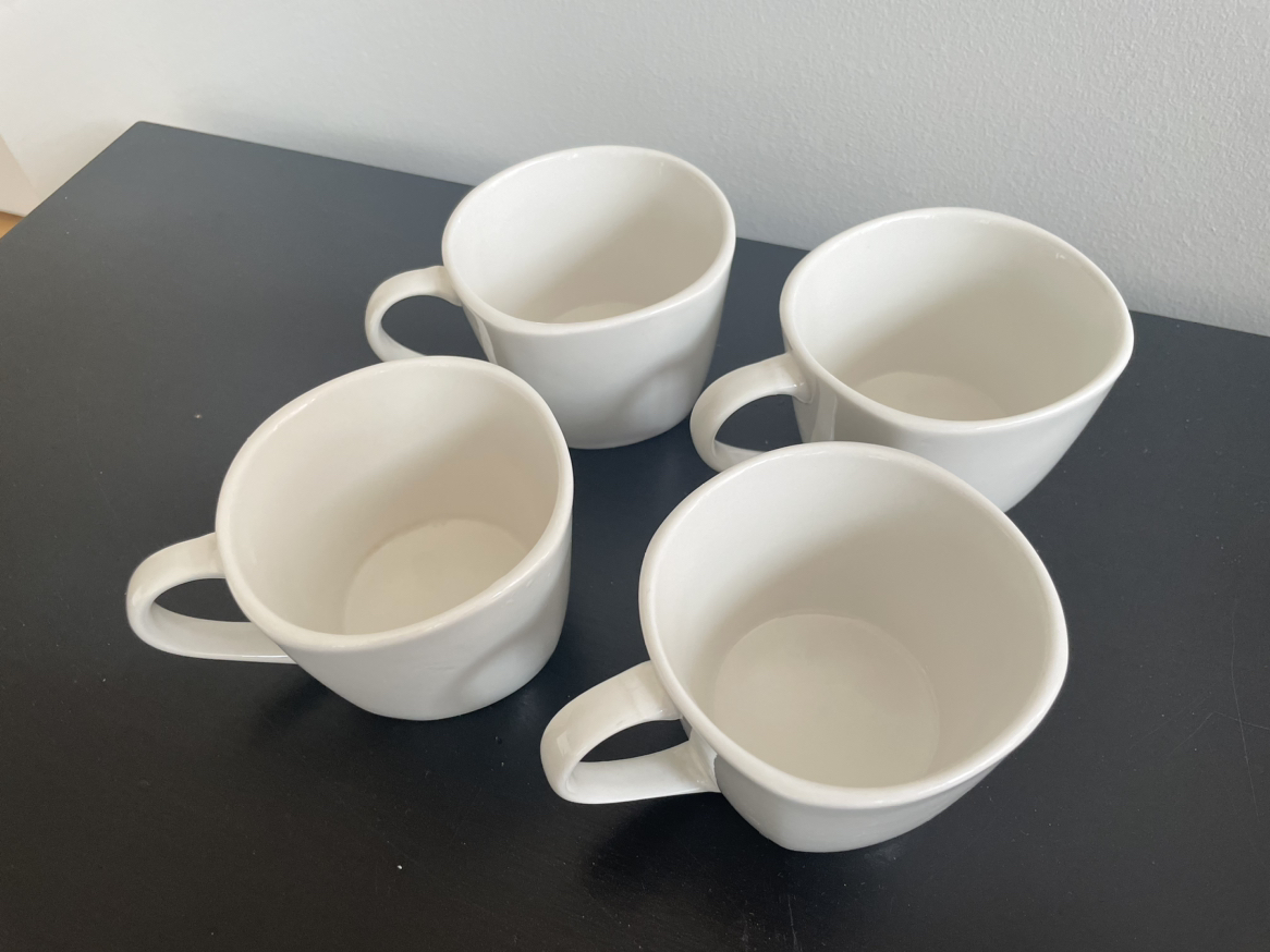 4 White ceramic cups/ soup bowls thumbnail