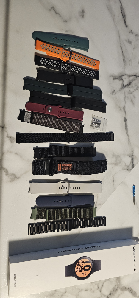 Samsung galaxy Watch 4 44mm image indicator(2)