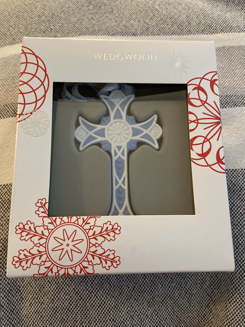 Wedgwood Celtic Cross Ornament thumbnail