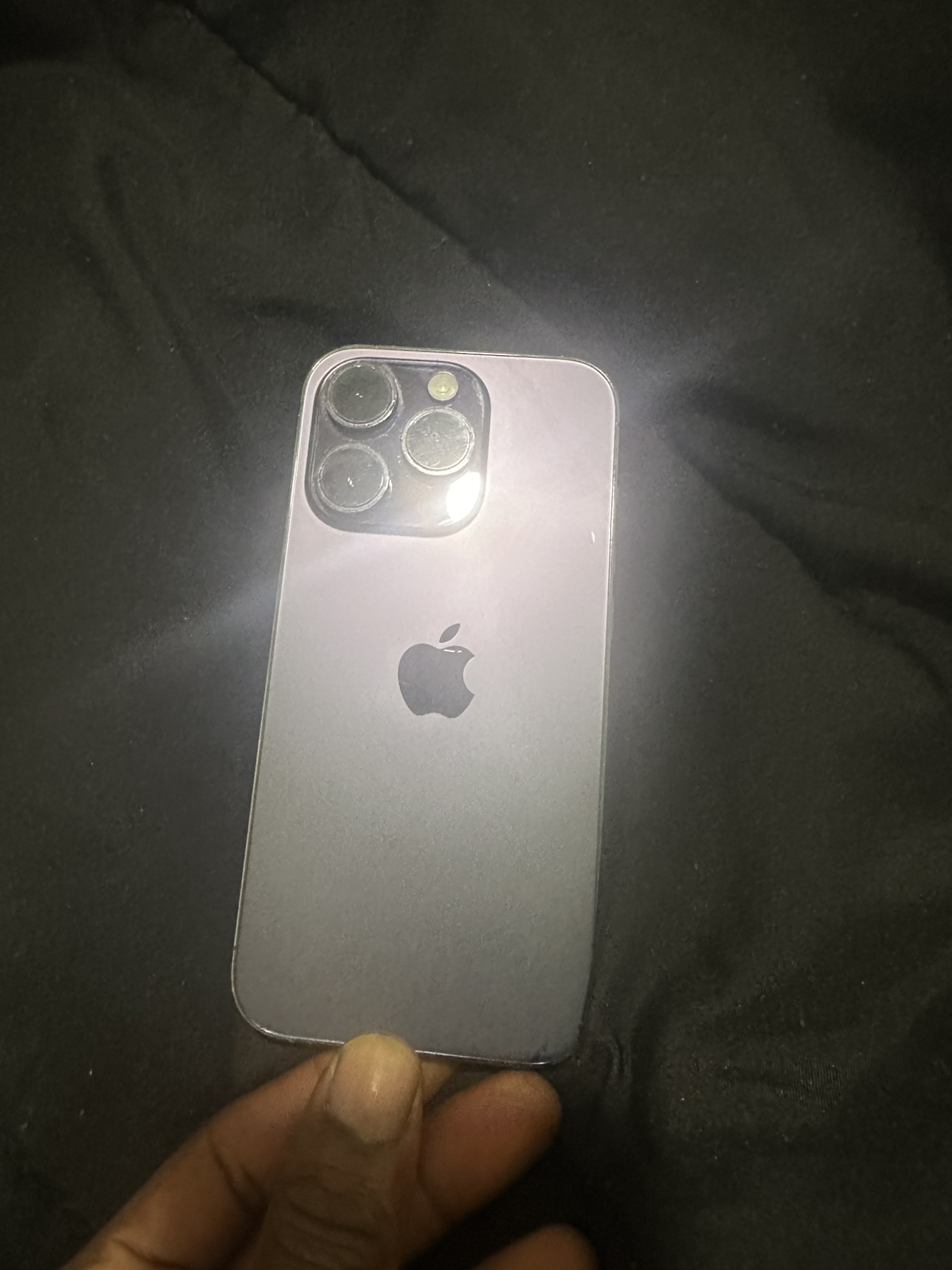 iPhone 14 Pro - photo 3