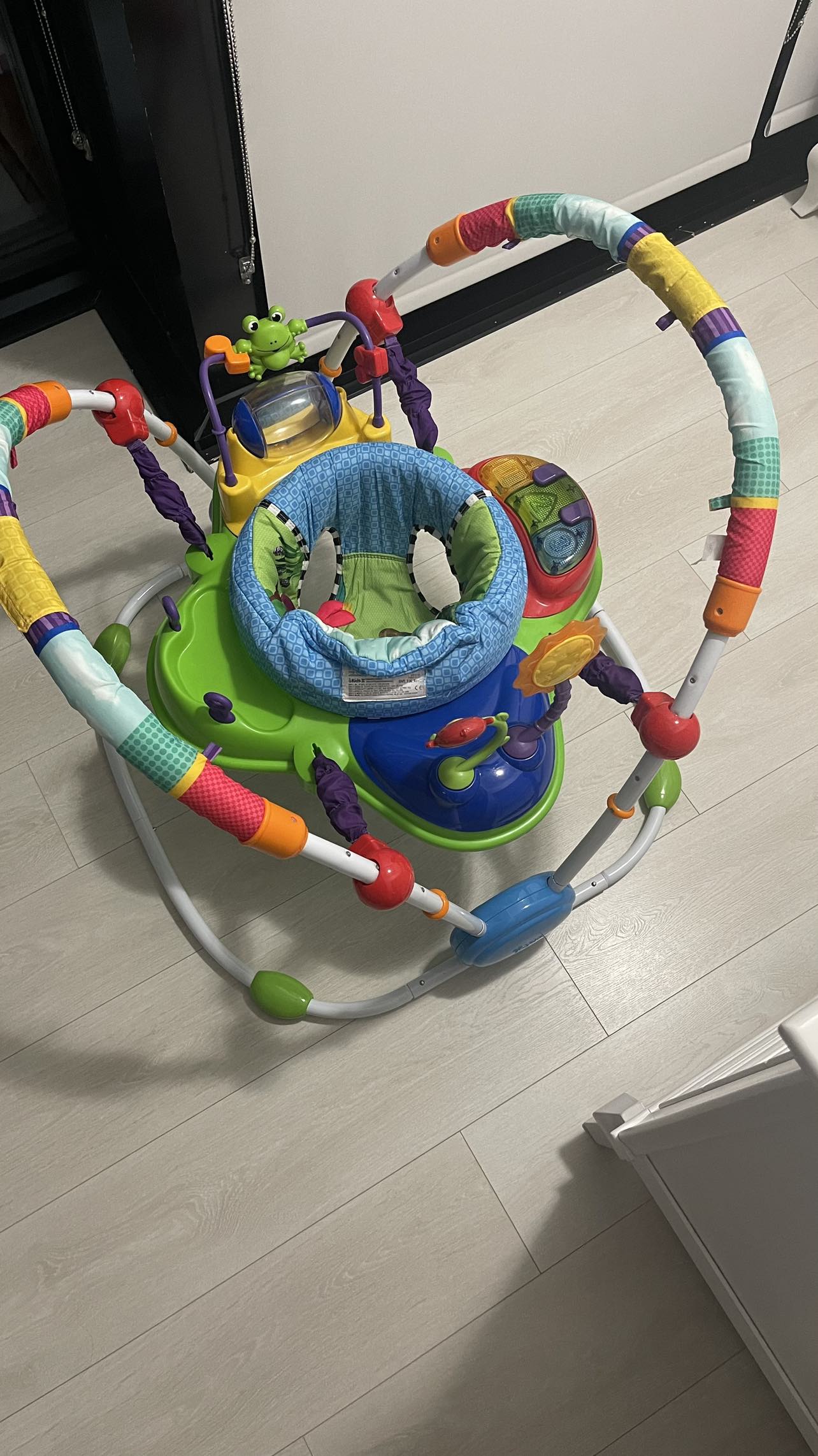 Activity Jumper - photo 2