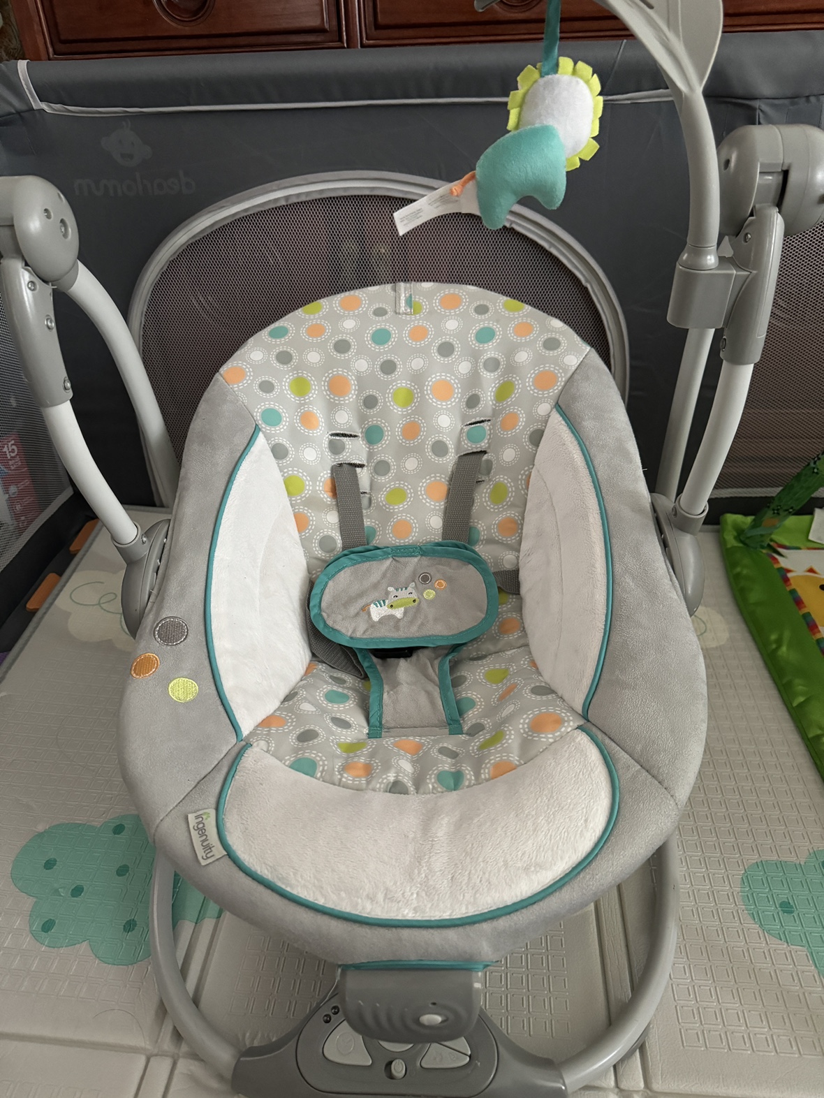 Baby Swing (Ingenuity)