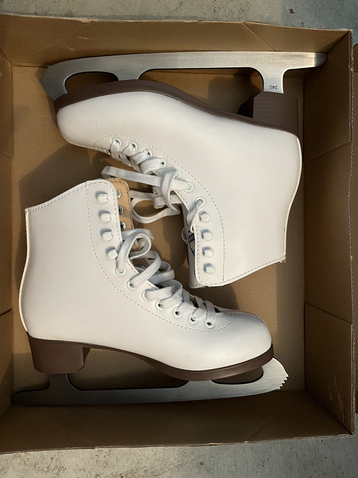 Glacier Figure Skates - photo 2