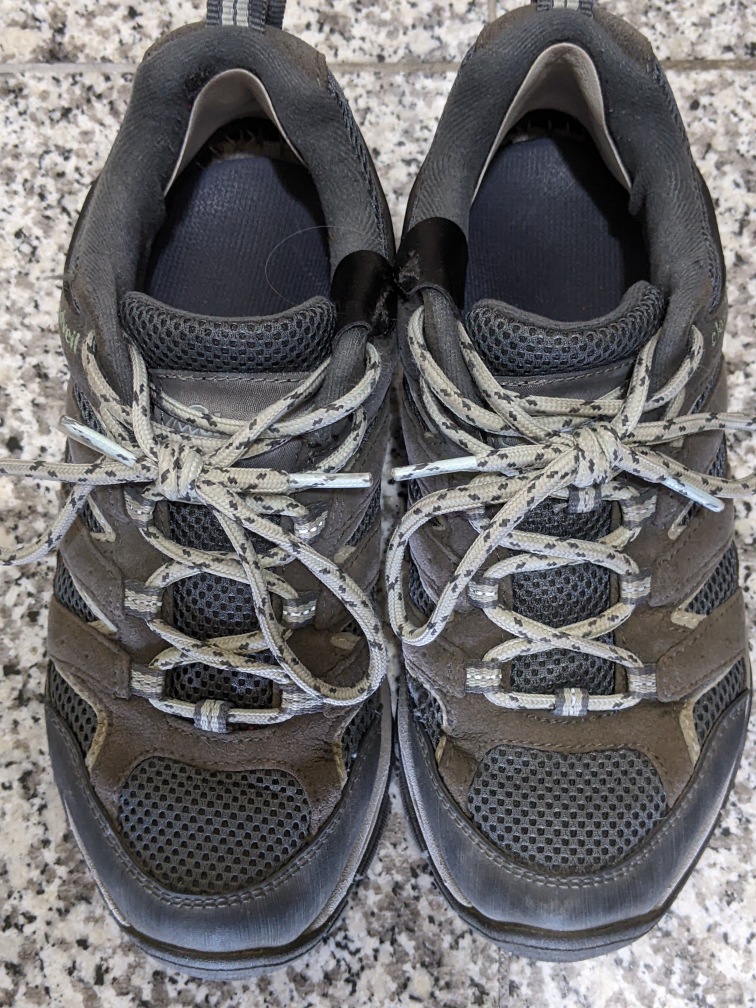 Ladies' hiking shoes size 6 thumbnail