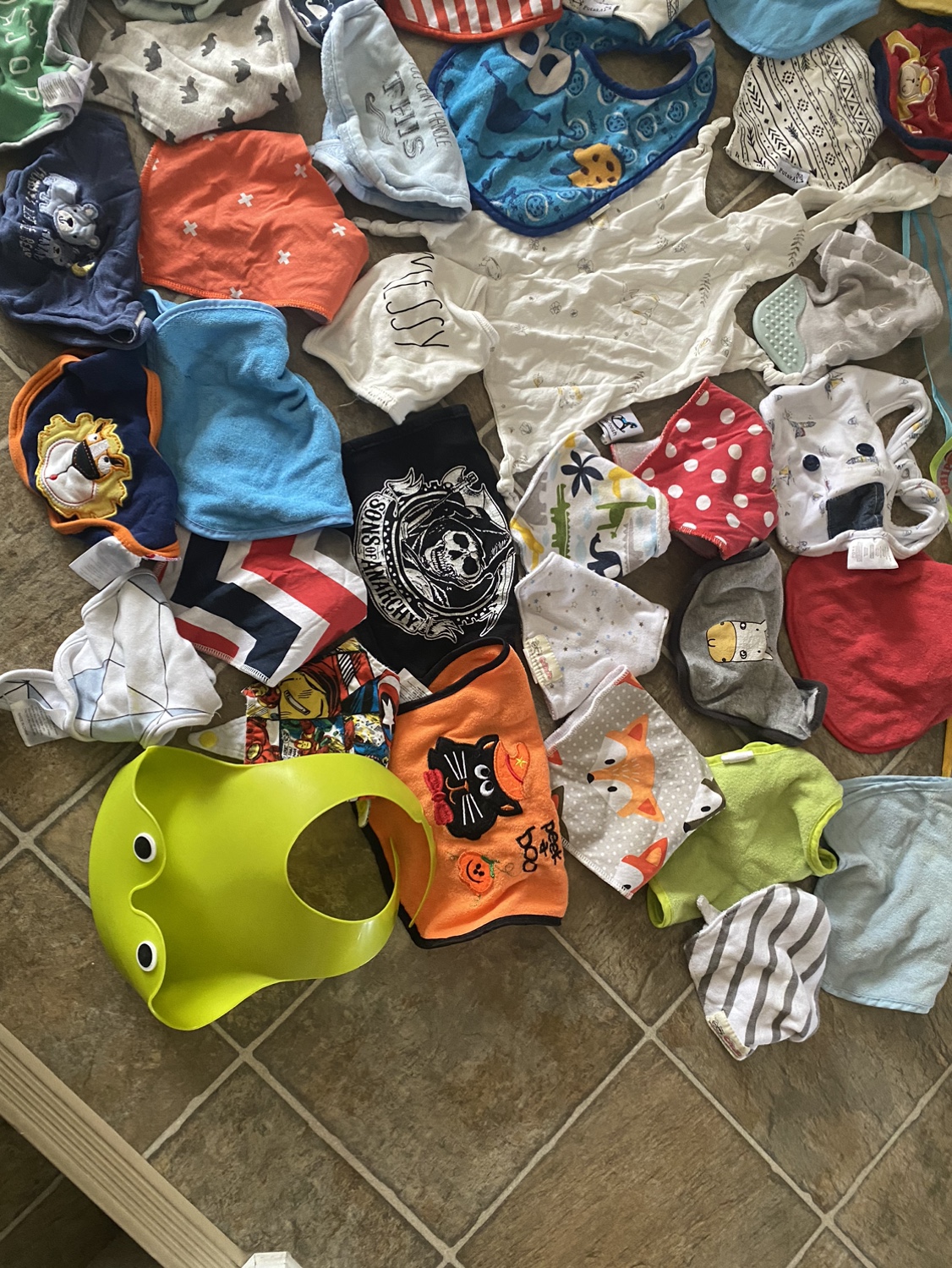 Bibs - photo 4