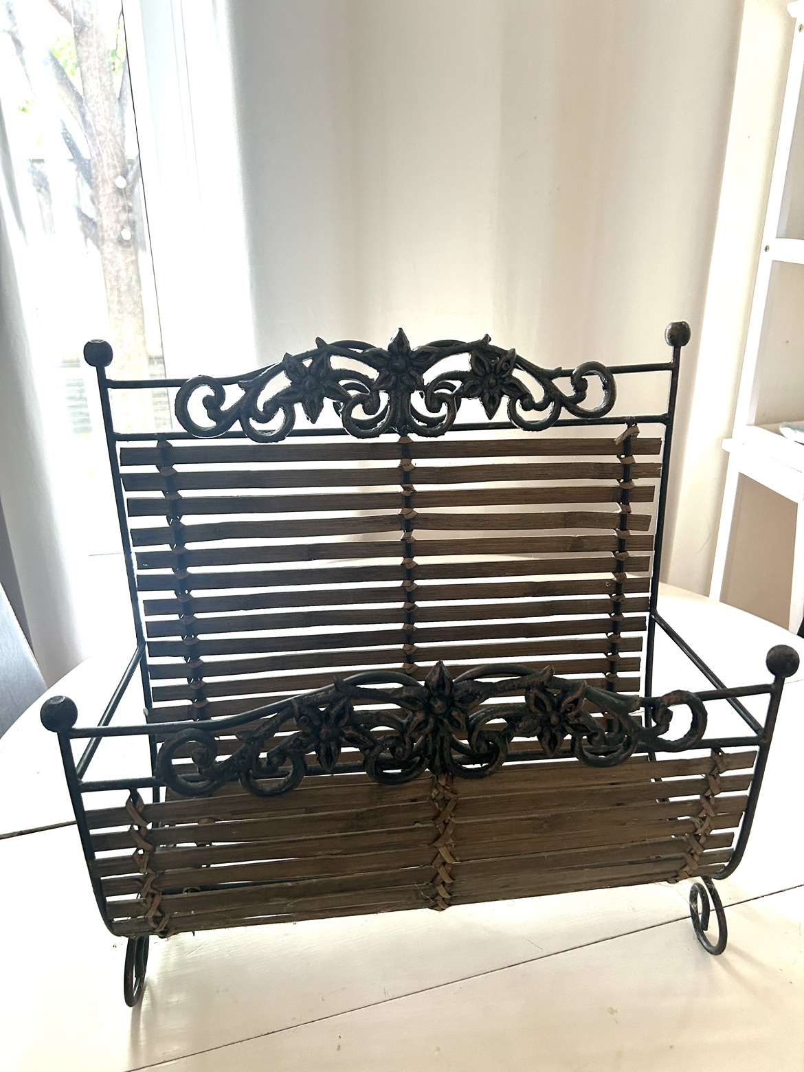 Metal Magazines  holder - photo 3