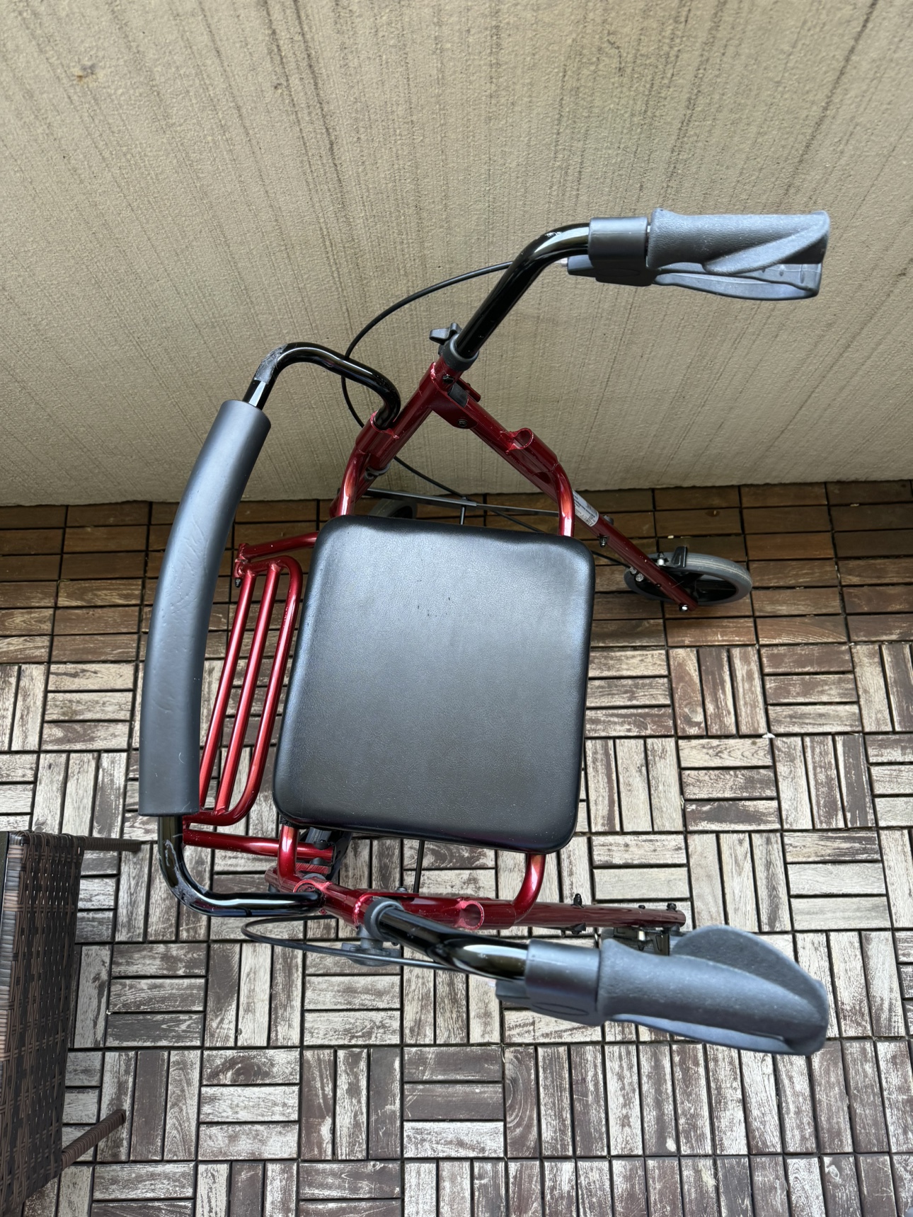 4 wheel walker - photo 5