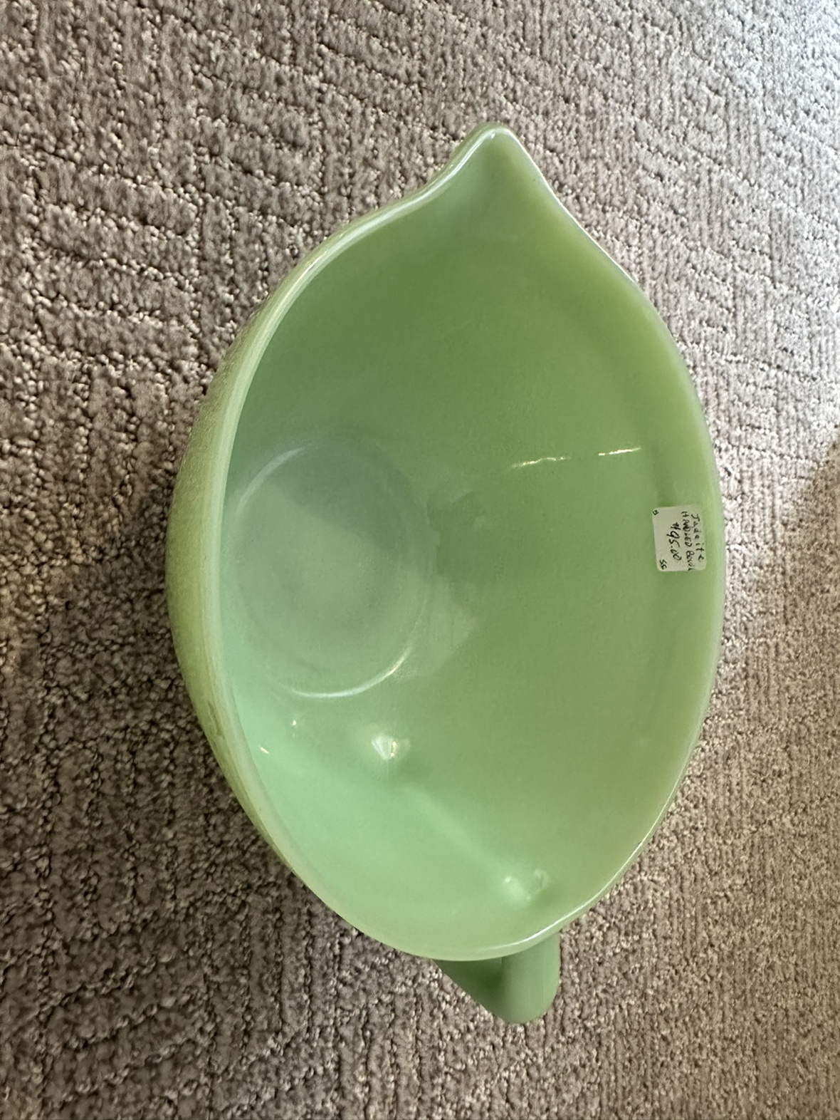 Jadeite handled bowl - photo 2