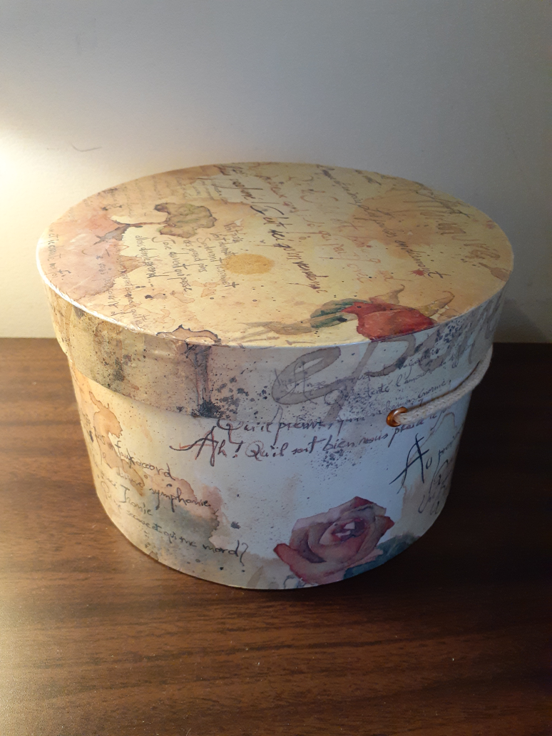 Set of 2 Hat Boxes image indicator(2)