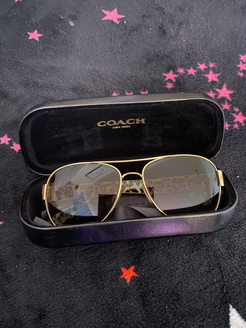 Coach Sunglasses thumbnail