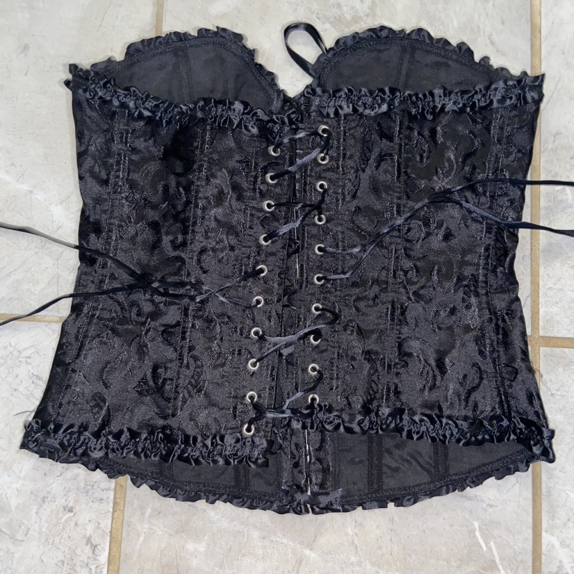 Black Corset Top Size Large image indicator(2)