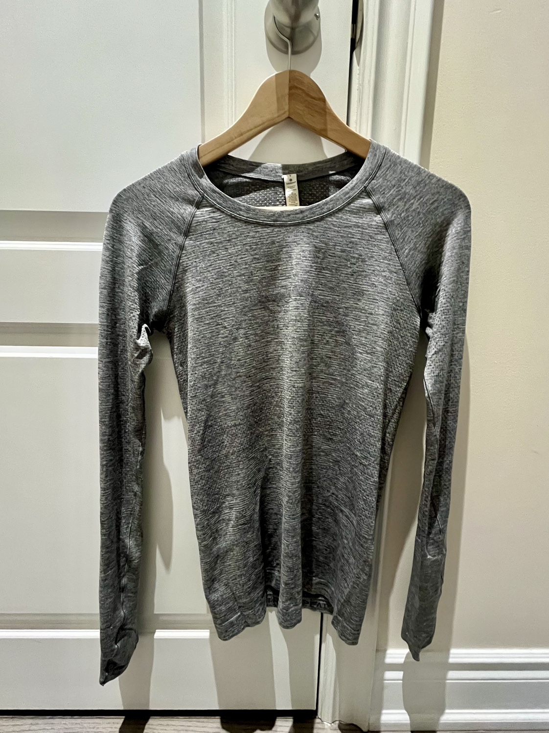 Lululemon / Adidas / Nike Tops