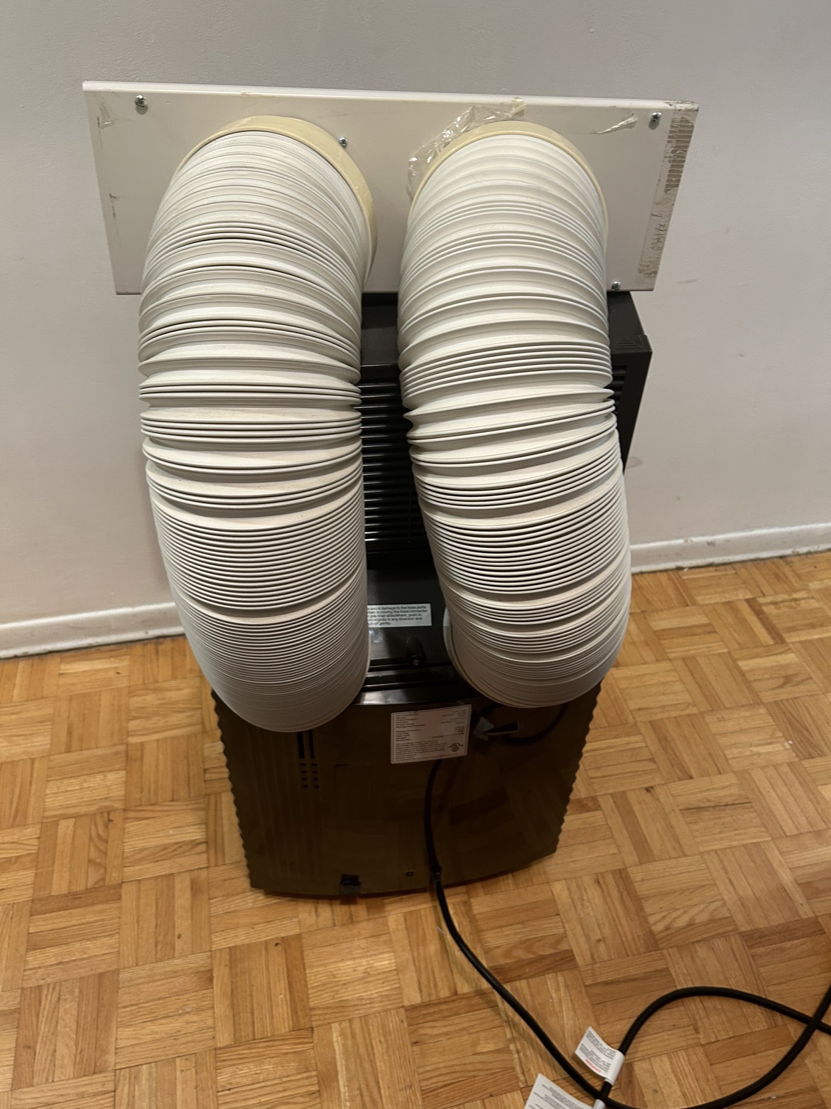 Air conditioner - photo 2