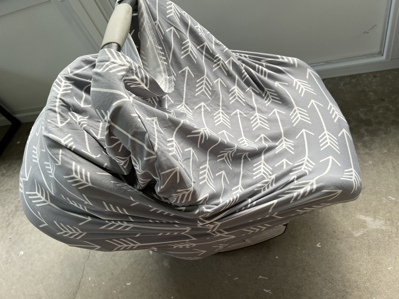 Baby Car Seat Cover Canopy Nursing and Breastfeeding Cover image indicator(4)