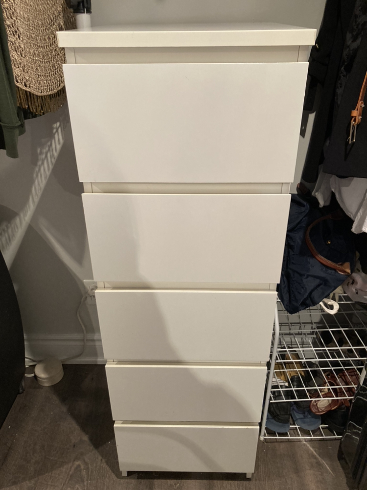 IKEA MALM thumbnail