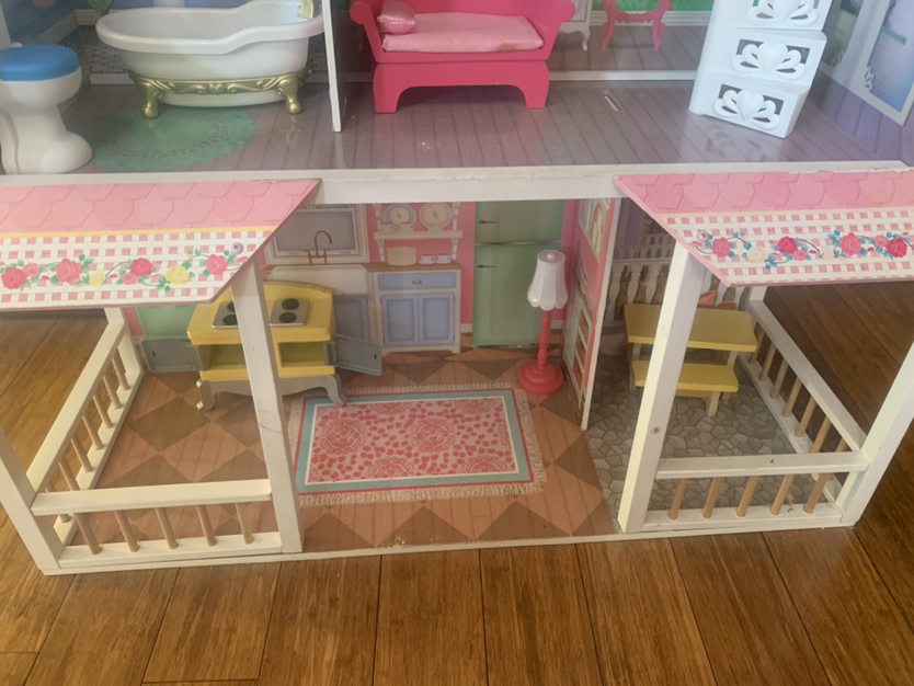 Beautiful dollhouse🥕 image indicator(3)
