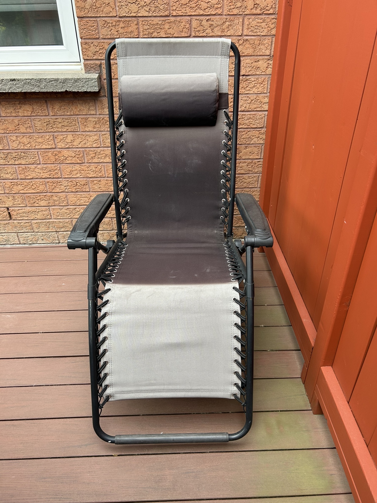 Zero gravity lounge chair- must go! thumbnail