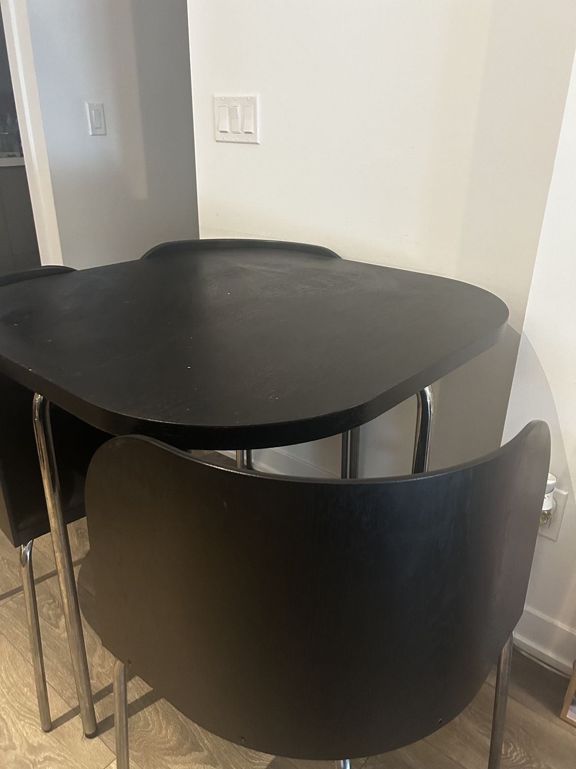 IKEA modern dining table with 4 chairs - photo 2