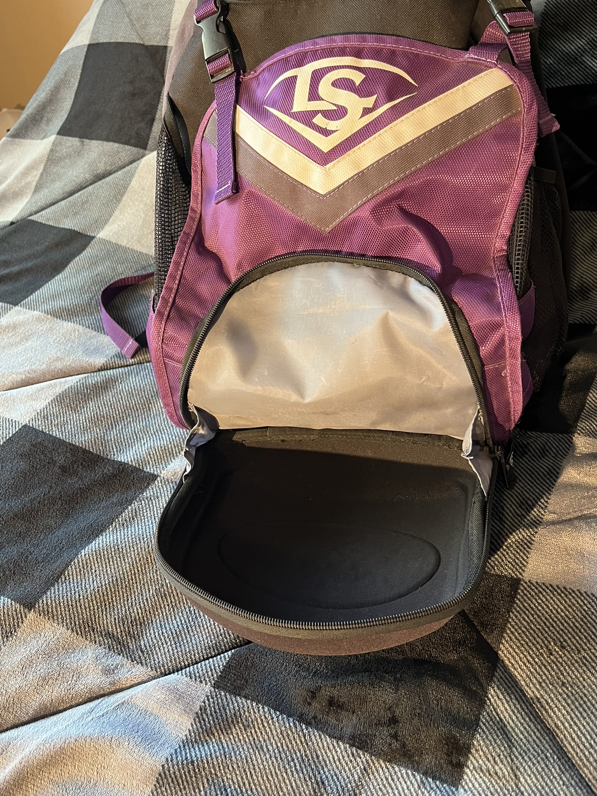 Louisville Slugger Softball BackPack Bag - photo 5
