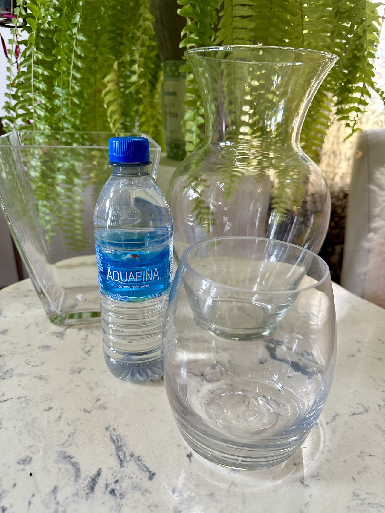 Set of 3 Clear Glass Vases - Perfect for Lilac Season! thumbnail