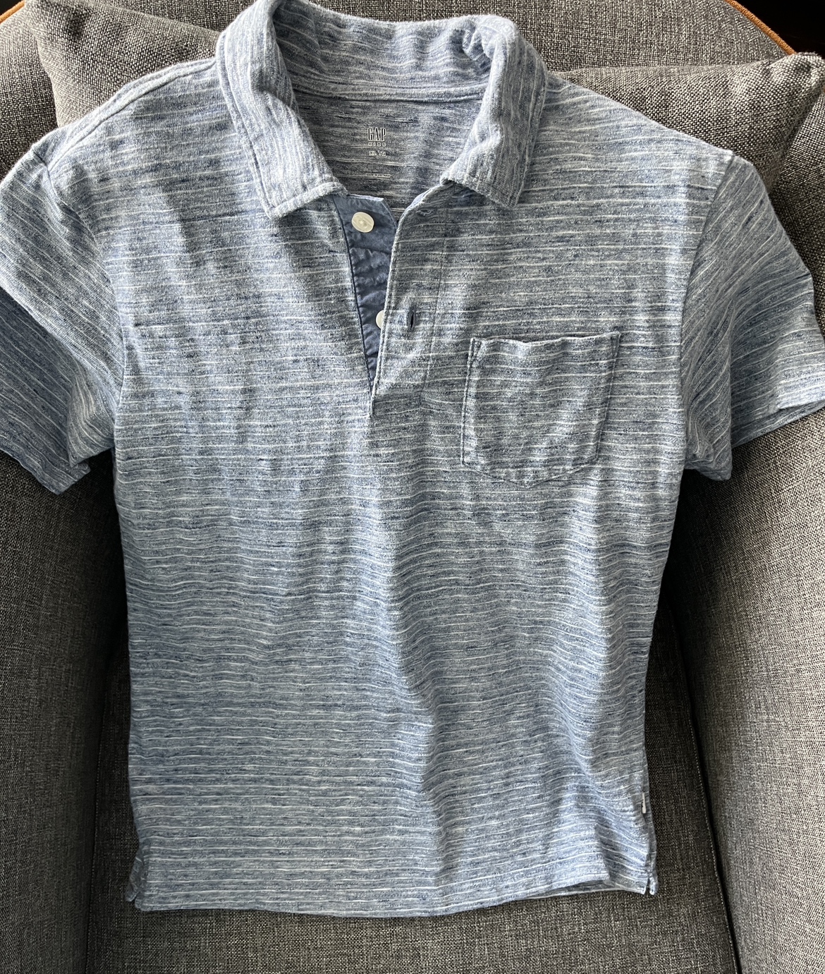 GAP Kids Short Sleeve Polo Shirts - Size XL (12 - 13 Years) image indicator(3)