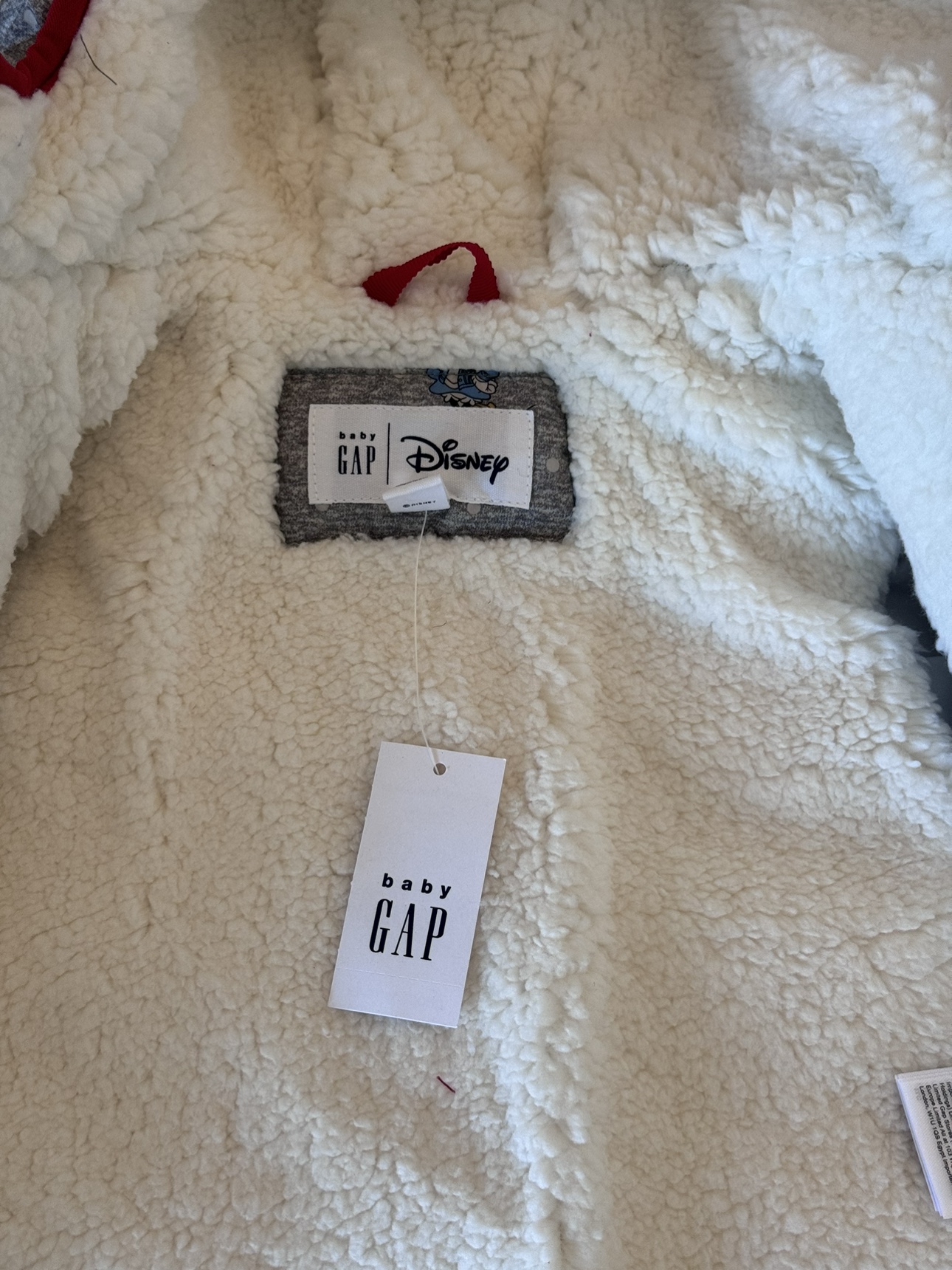 Gap disney puffer winter jacket - photo 3