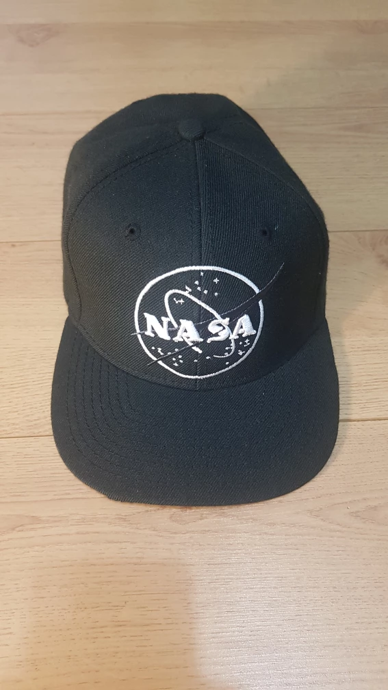 hat