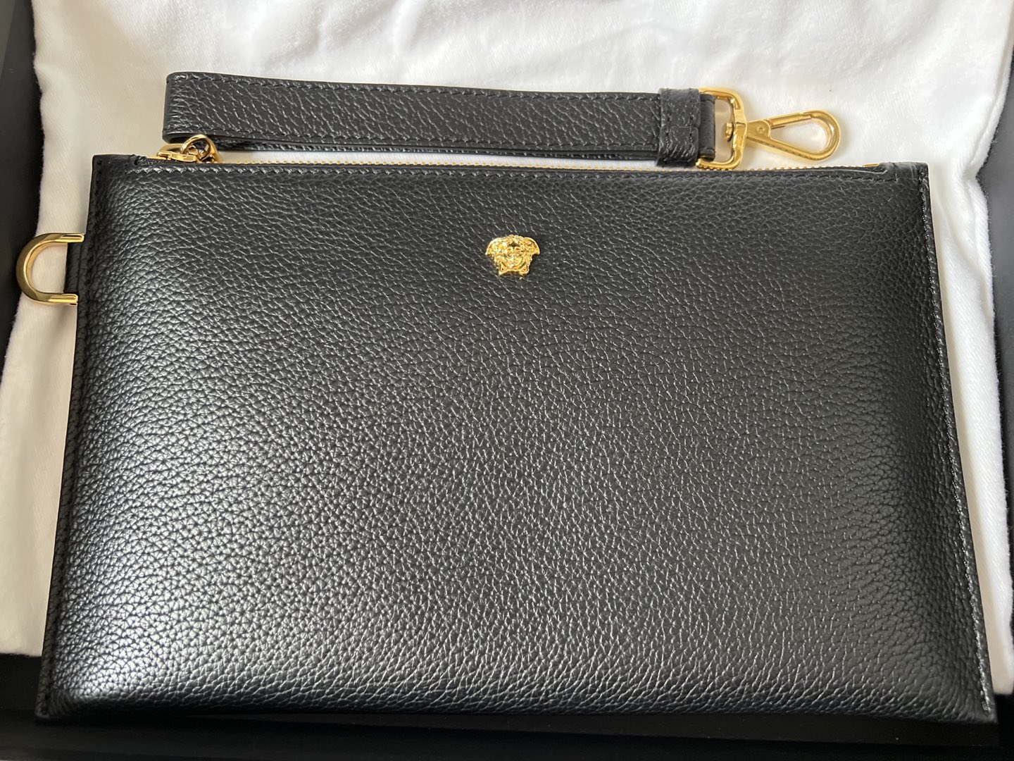 Versace Calf Leather small pouch/purse/handbag image indicator(5)