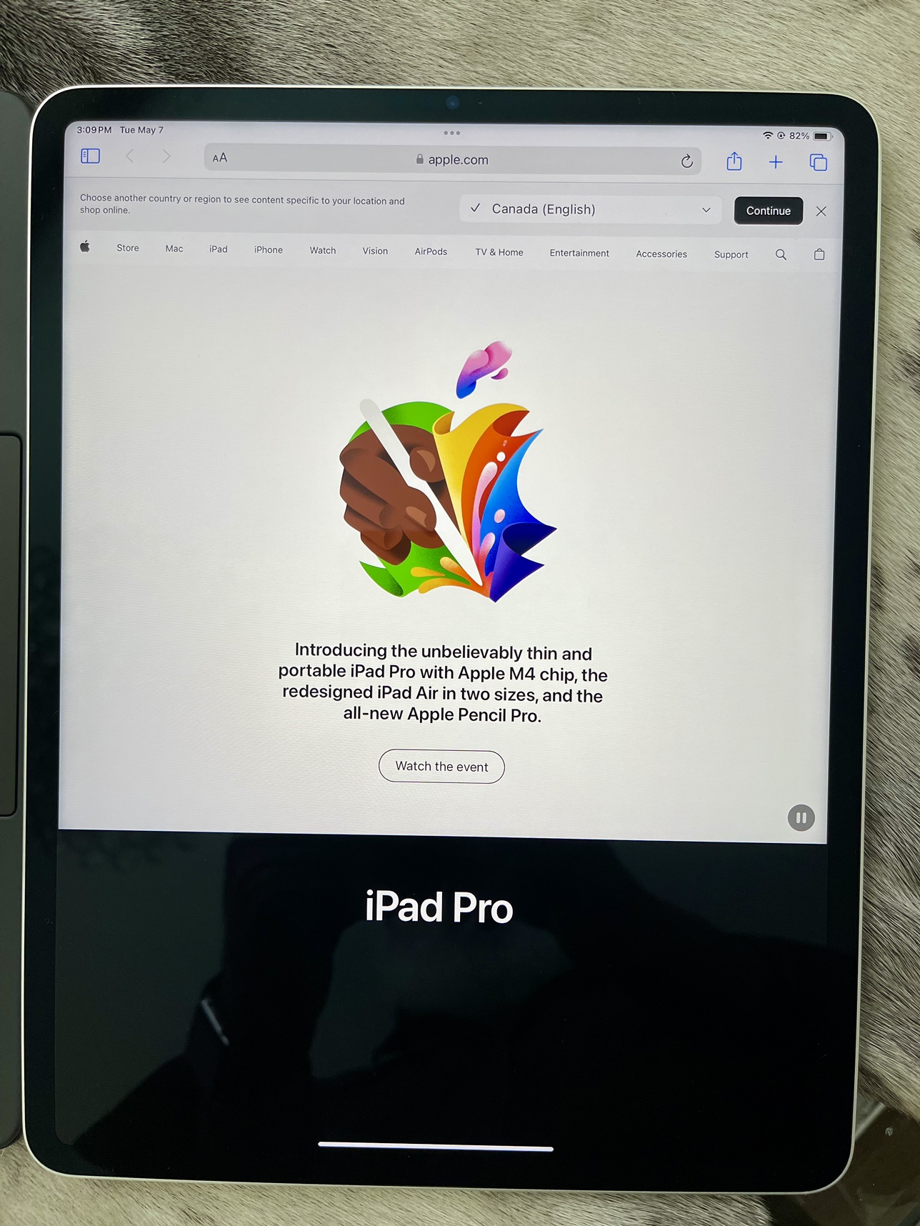 Apple iPad Pro 12.9” 4th Gen 256Gb, Apple Keyboard, Apple Pencil image indicator(9)