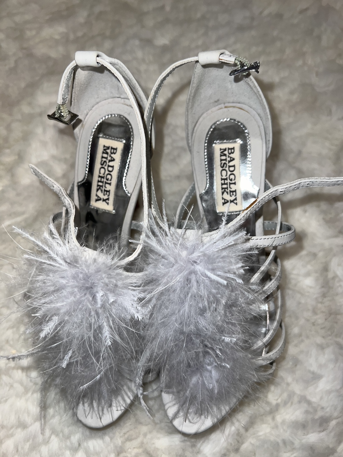 Badgley Mischka ostrich feather heels - photo 4