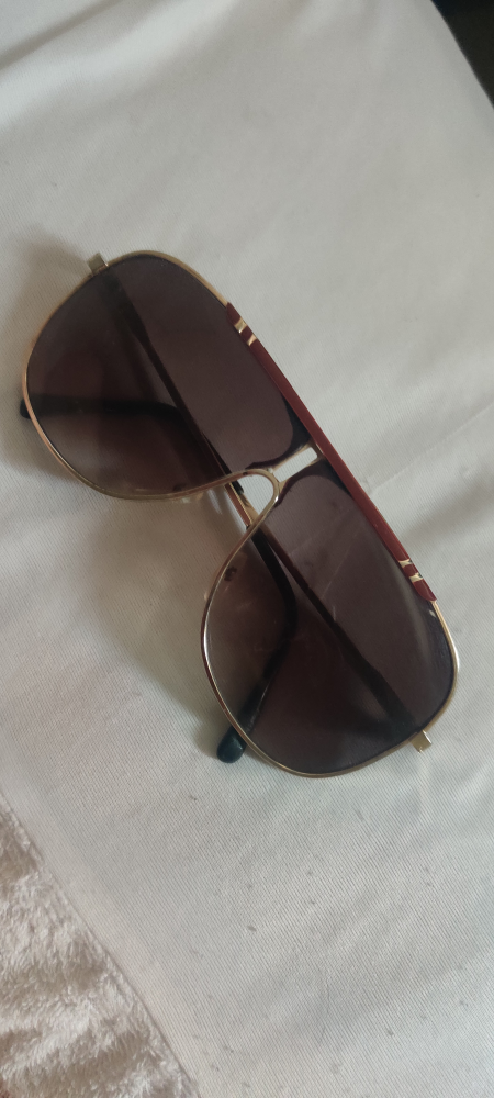 Free sunglasses thumbnail