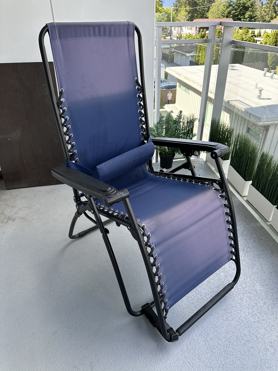 Zero gravity chair thumbnail